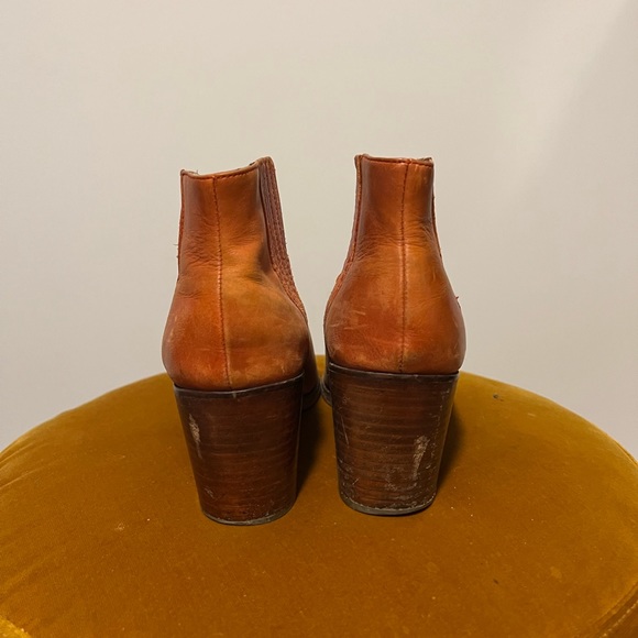 Samantha Pleet x Wolverine Arc Boots - Picture 6 of 6